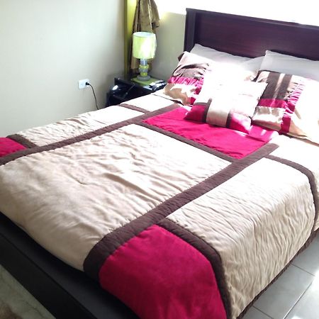 Hotel Las Gardenias Куенка Номер фото