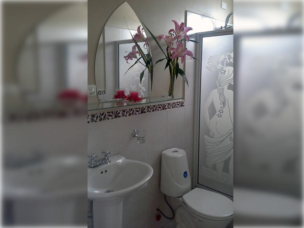 Hotel Las Gardenias Куенка Екстер'єр фото