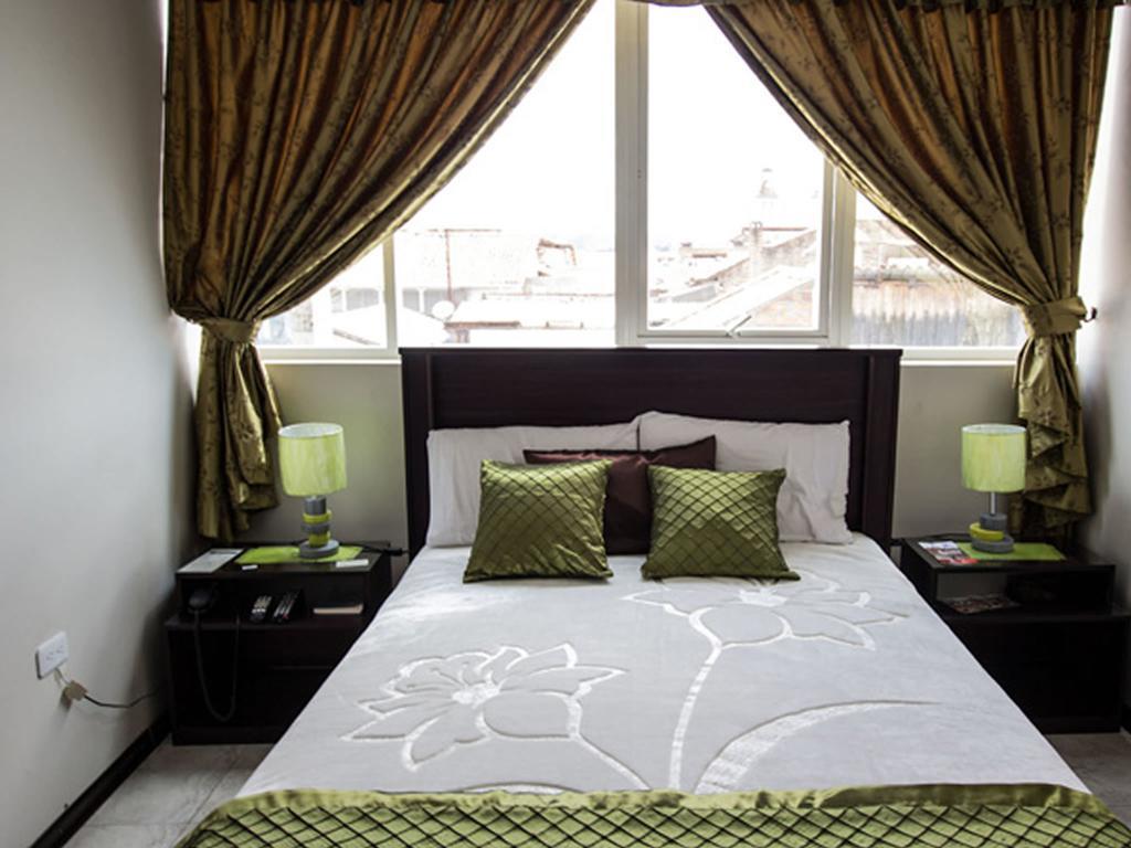 Hotel Las Gardenias Куенка Екстер'єр фото