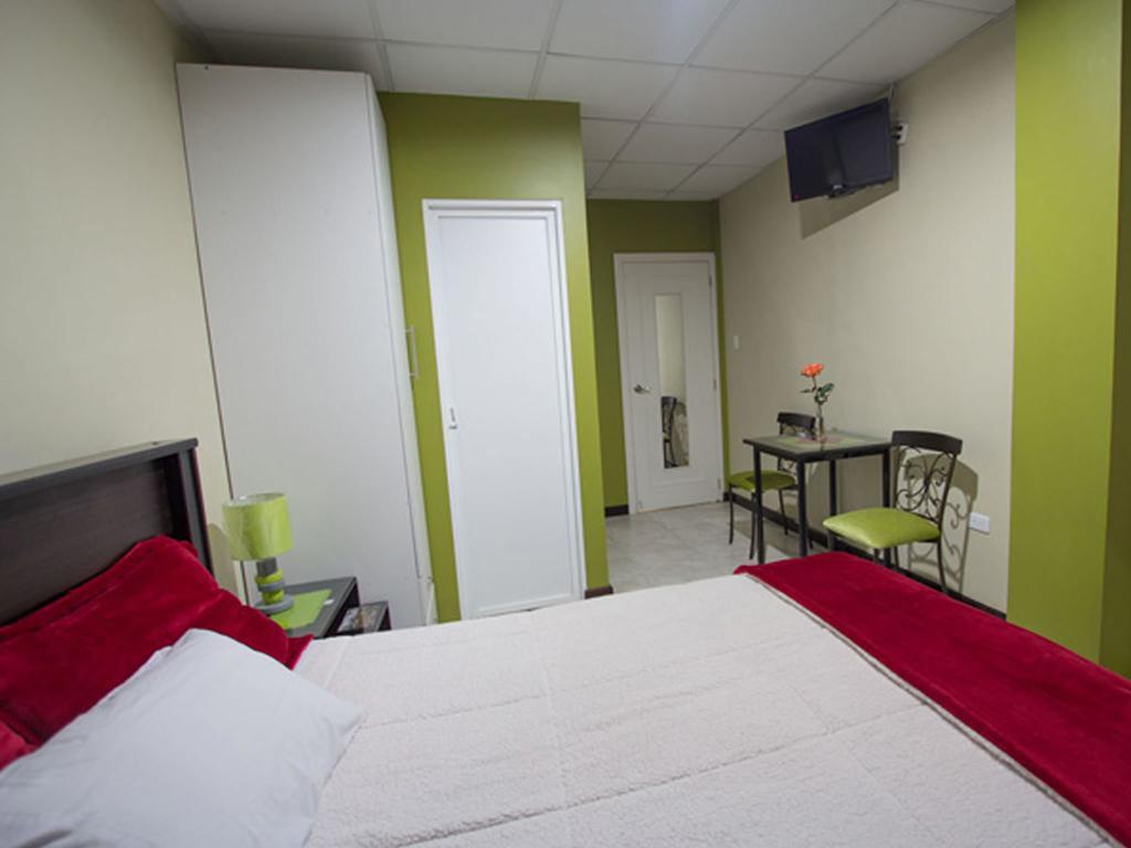Hotel Las Gardenias Куенка Екстер'єр фото