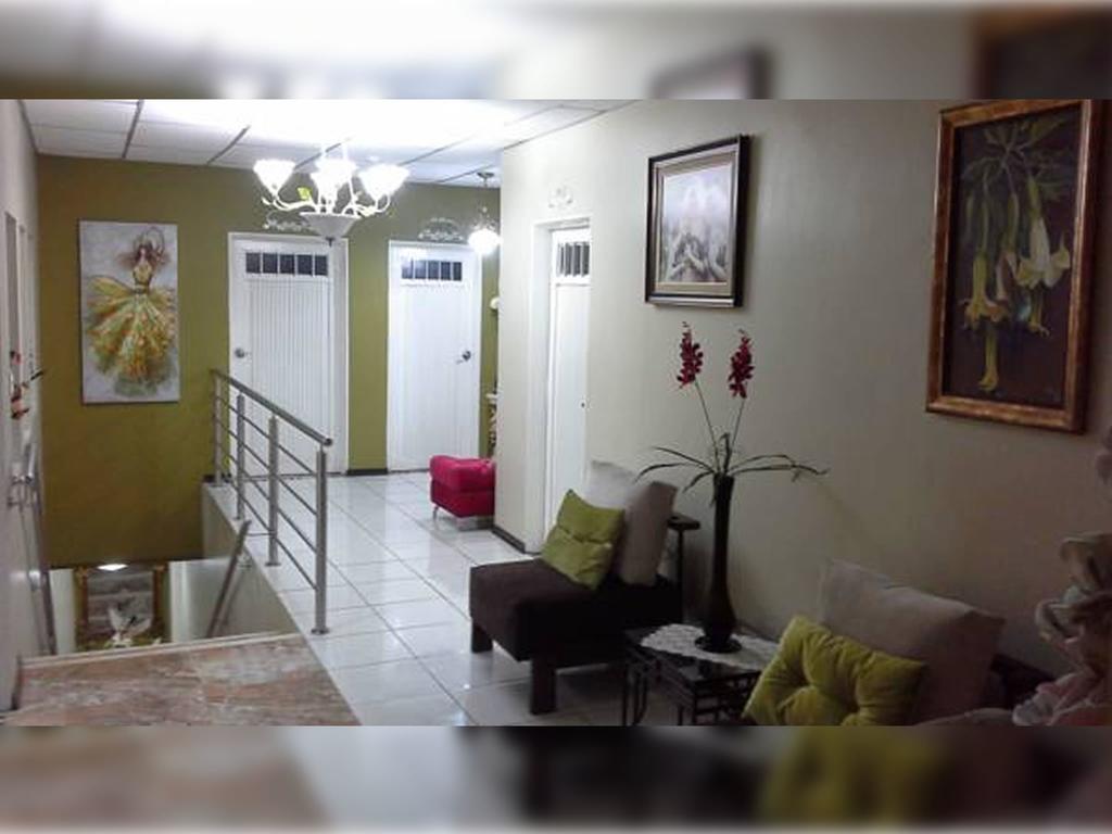 Hotel Las Gardenias Куенка Екстер'єр фото