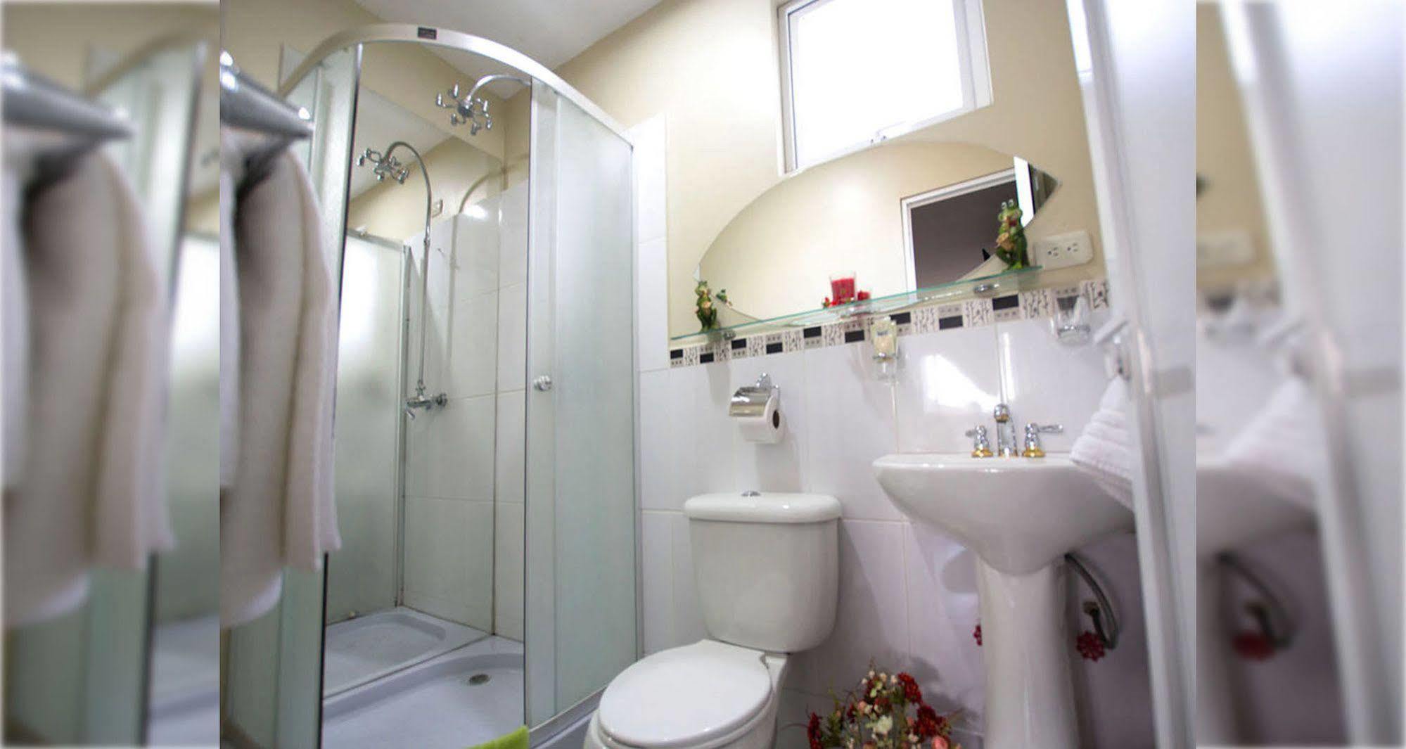 Hotel Las Gardenias Куенка Екстер'єр фото