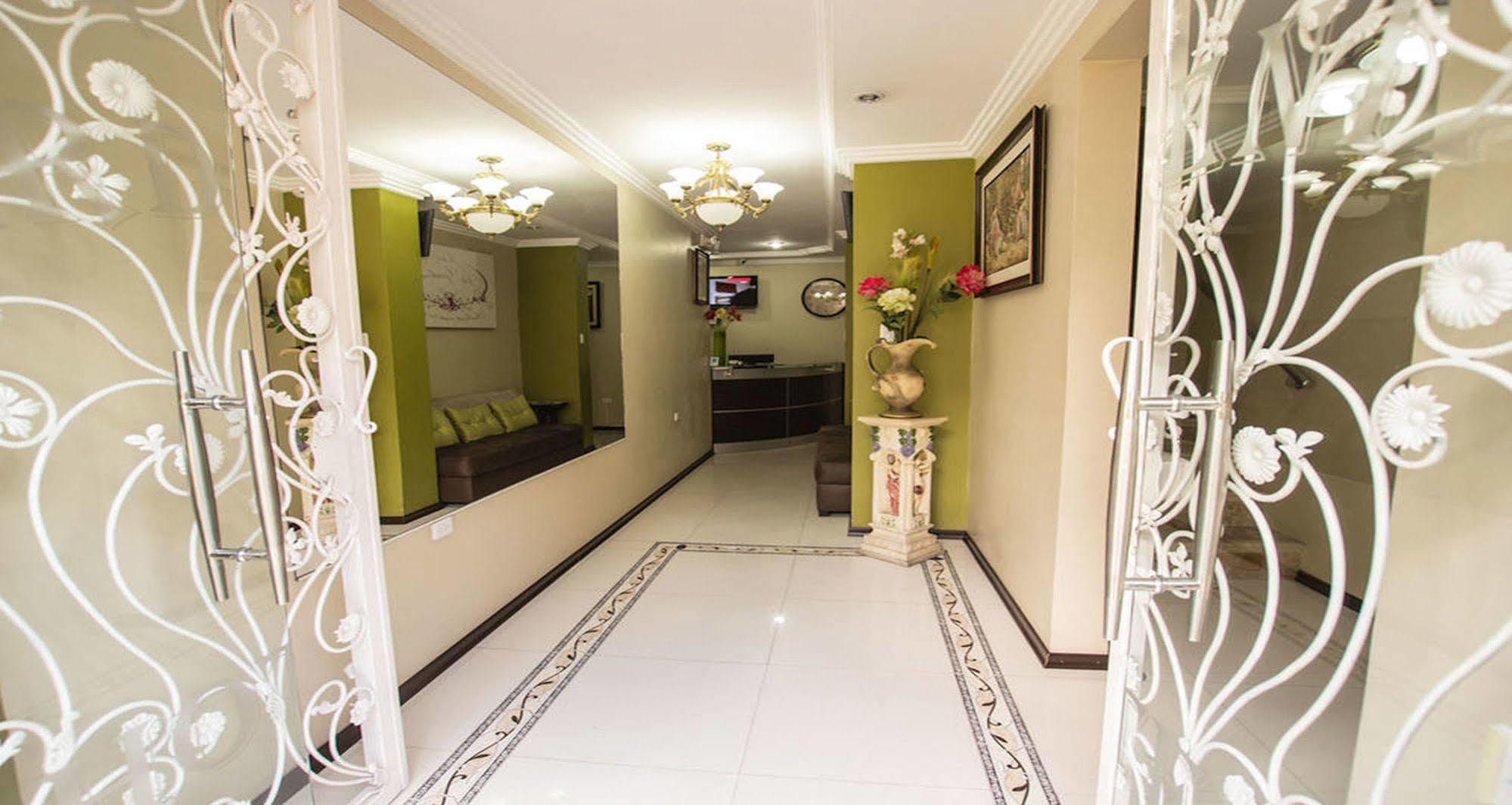 Hotel Las Gardenias Куенка Екстер'єр фото